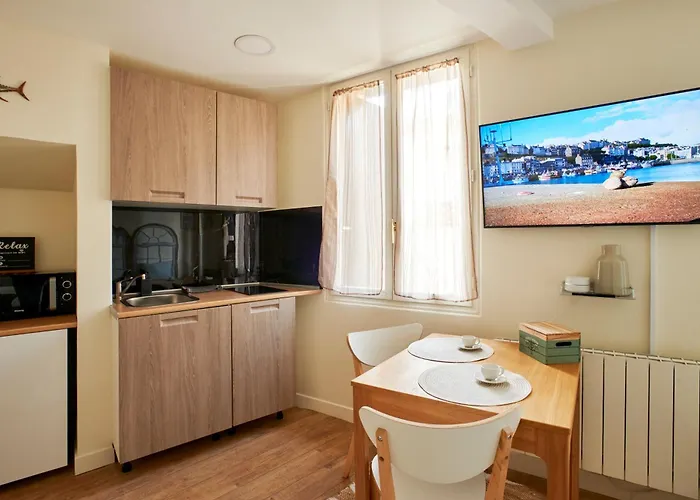 Du Bord De * 트로우빌쉬메르